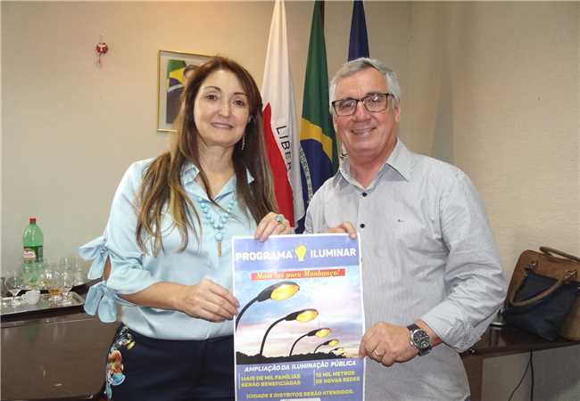 Prefeita Cici lança programa para iluminar mais 15 km de ruas
